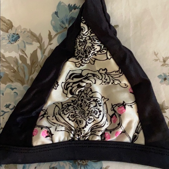 Swimsuit - Picture 3 of 3